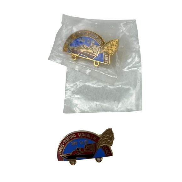 Lot 12 Vintage Bowling Award Lapel Pins WWBA 200, Atomic Vinyard 200, League Hi - Picture 3 of 7